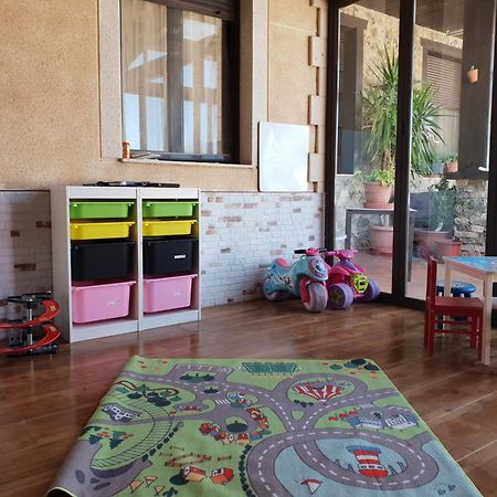 Hostal Cabanas Carboneras de Guadazaón Exteriör bild