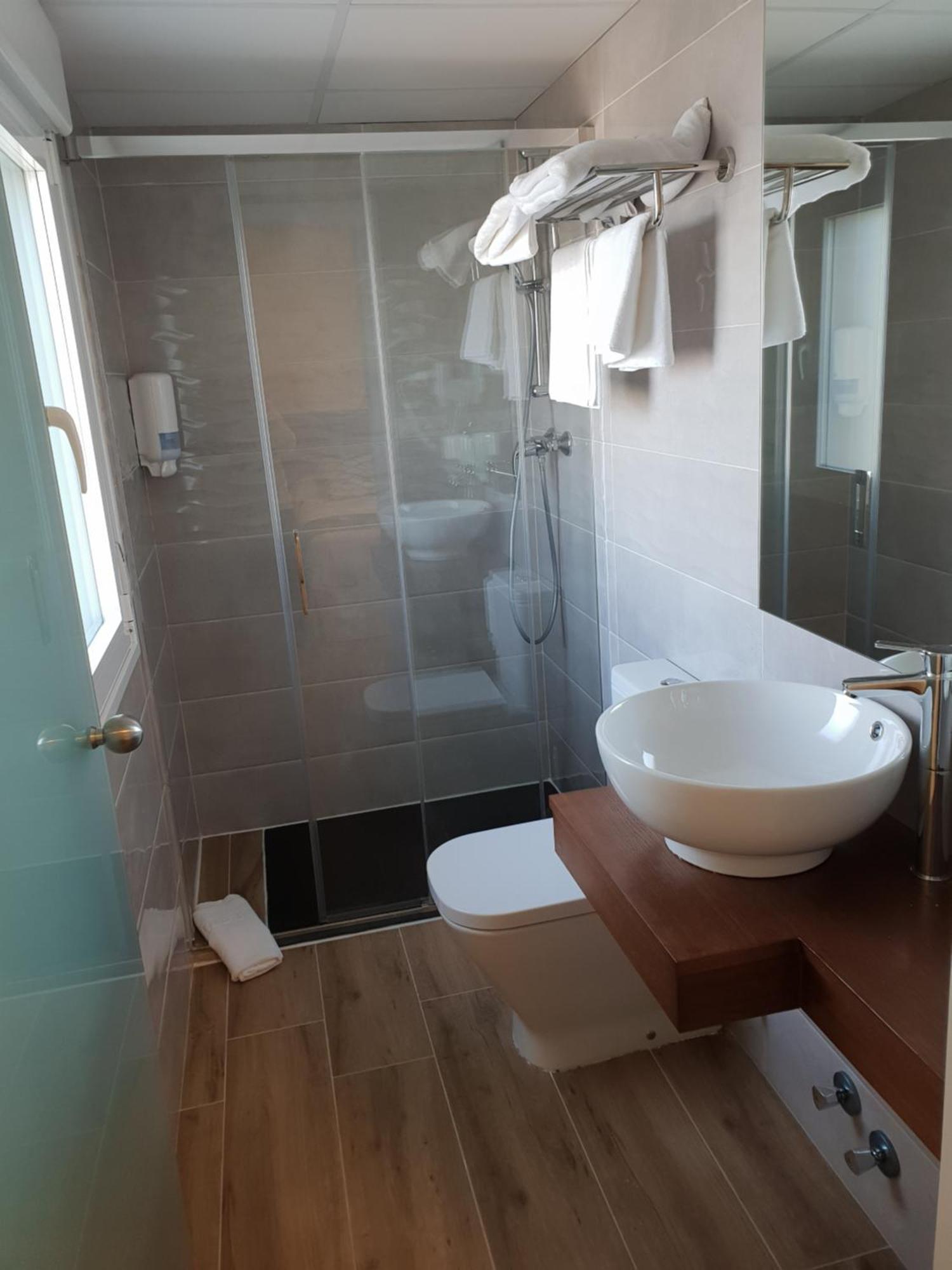 Hostal Cabanas Carboneras de Guadazaón Exteriör bild