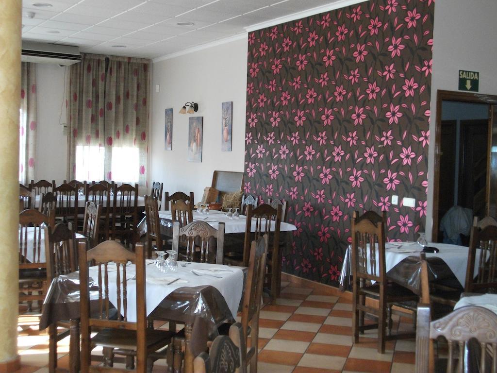 Hostal Cabanas Carboneras de Guadazaón Exteriör bild