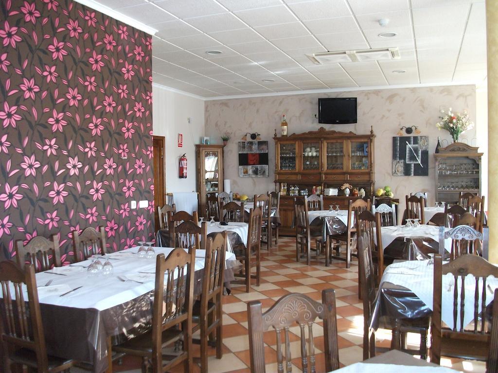 Hostal Cabanas Carboneras de Guadazaón Exteriör bild