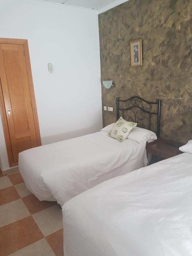 Hostal Cabanas Carboneras de Guadazaón Exteriör bild